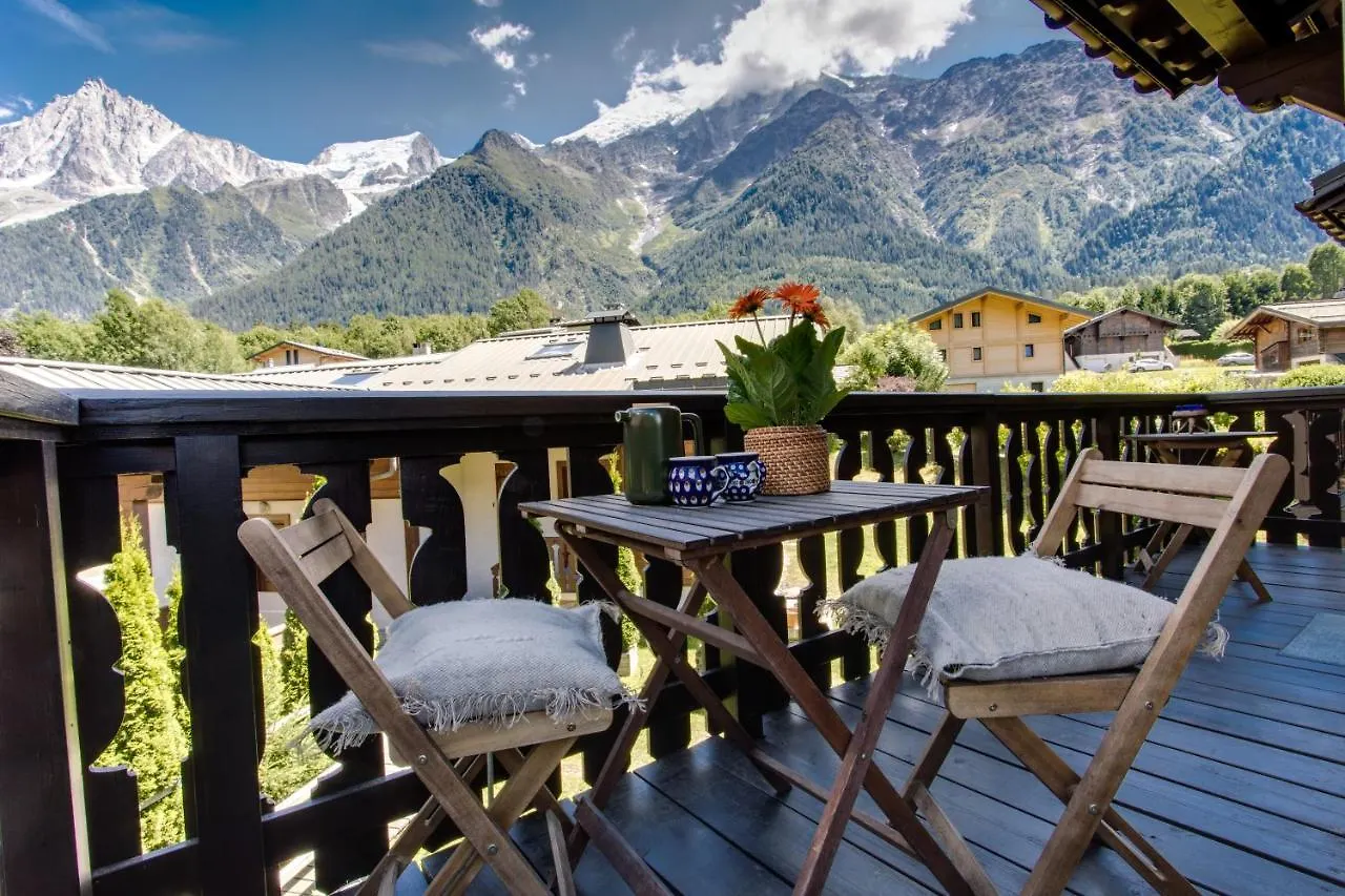Amethyste - 2 Bedrooms & Free Parking - By Cozee Rentals Les Houches