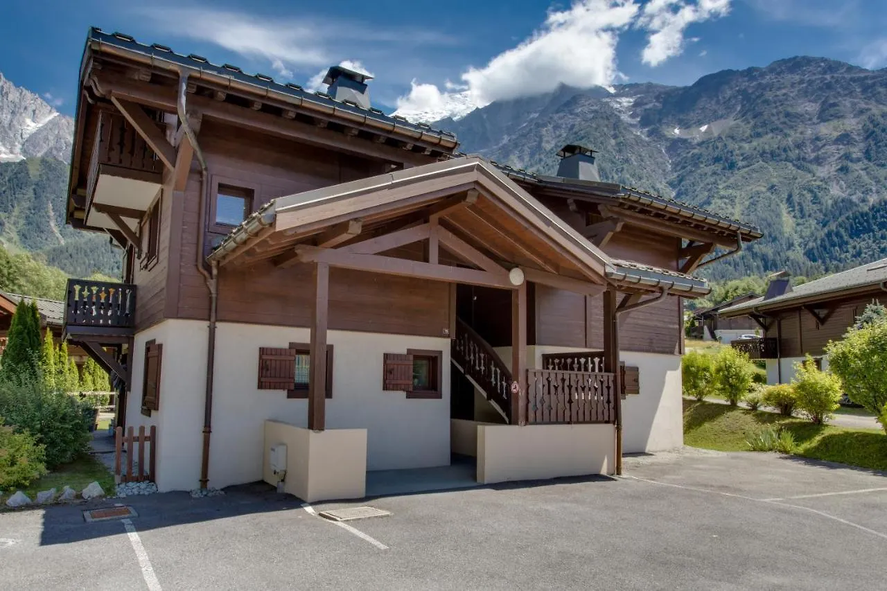 Amethyste - 2 Bedrooms & Free Parking - By Cozee Rentals Les Houches Apartment